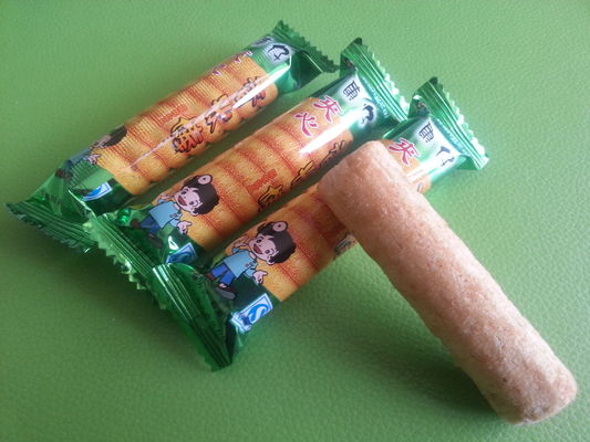 熱い販売の中心の満ちる軽食堂のパフの軽食突き出るライン