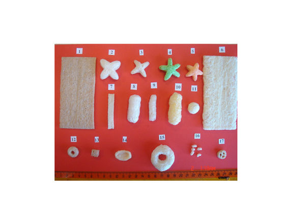 作る食糧トウモロコシのパフの軽食高性能のパフの軽食機械を