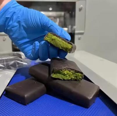 膨らまされたキャンデーの米棒/形作り、切断を用いる機械を作るチョコレート・バー
