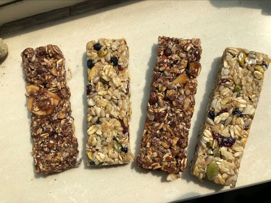 大きい性能の機械を作る穀物棒押す切断のグラノーラ棒